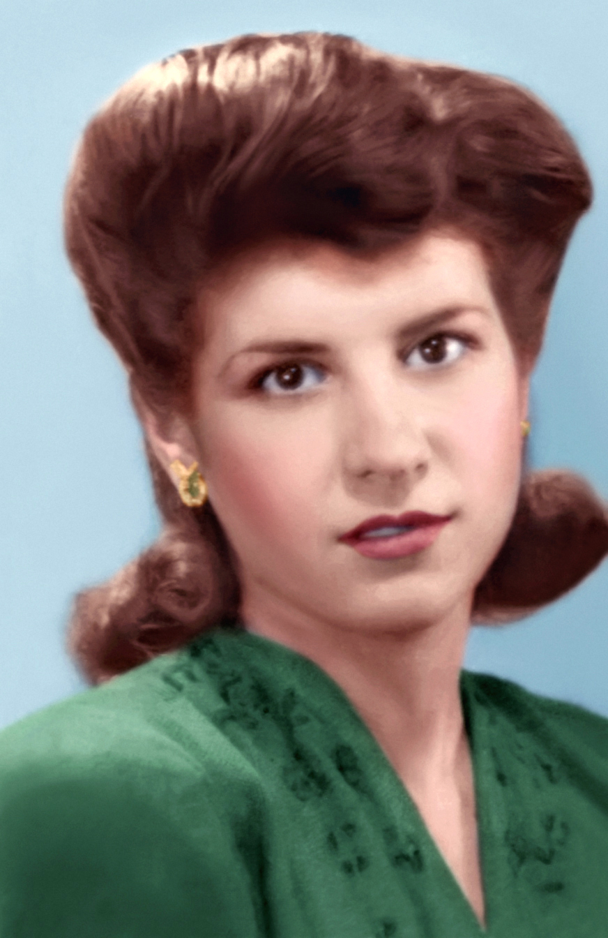 Umbraco.Web.PublishedModels.Image.Alt