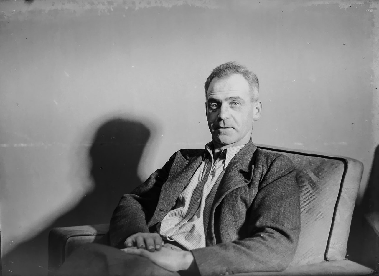 Photo 1542216765 D94aedbe0af3