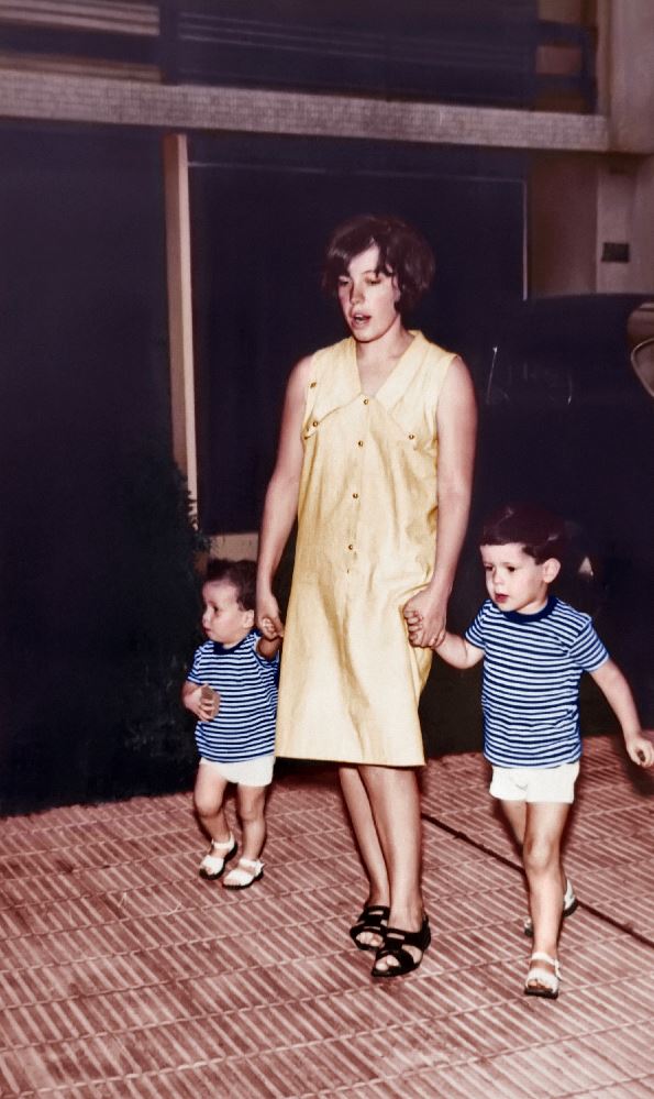 Umbraco.Web.PublishedModels.Image.Alt